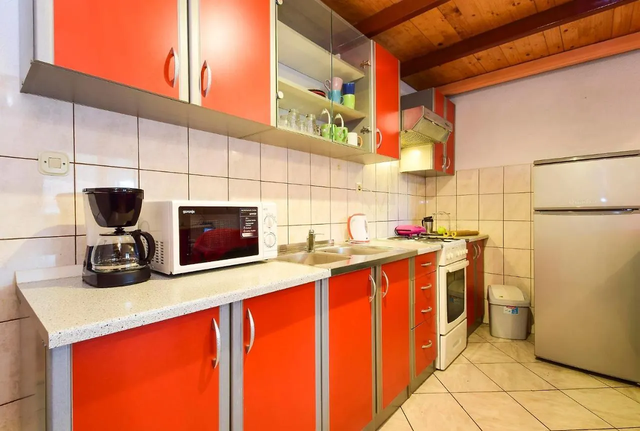 *** Gostinjska kuća Apartments Duje Zadar Croatia